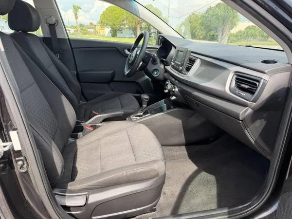 2018 Kia Rio - Image 8 of 22