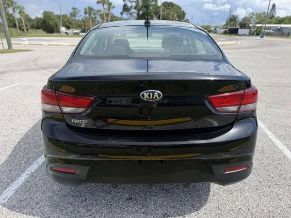 2018 Kia Rio - Image 10 of 22