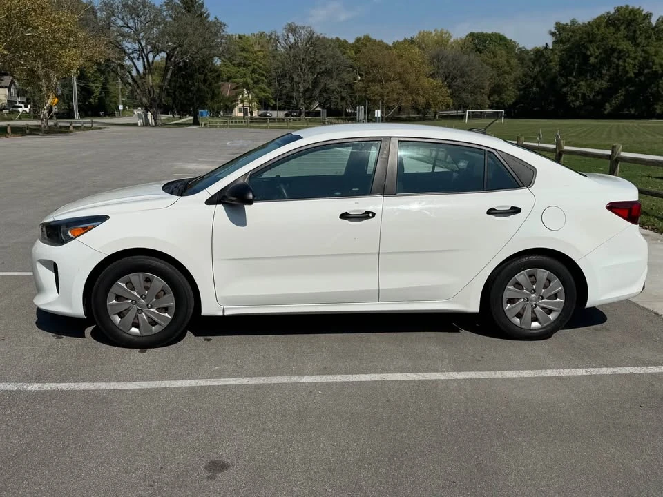 2018 Kia Rio - Image 7 of 17