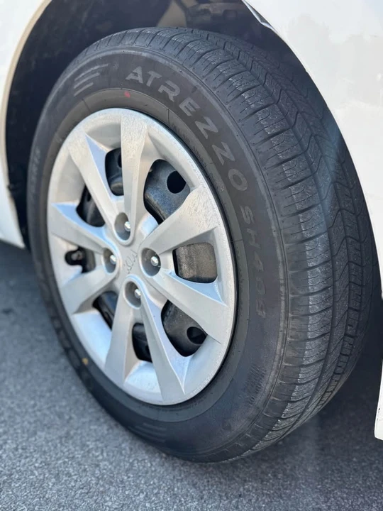 2018 Kia Rio - Image 10 of 17