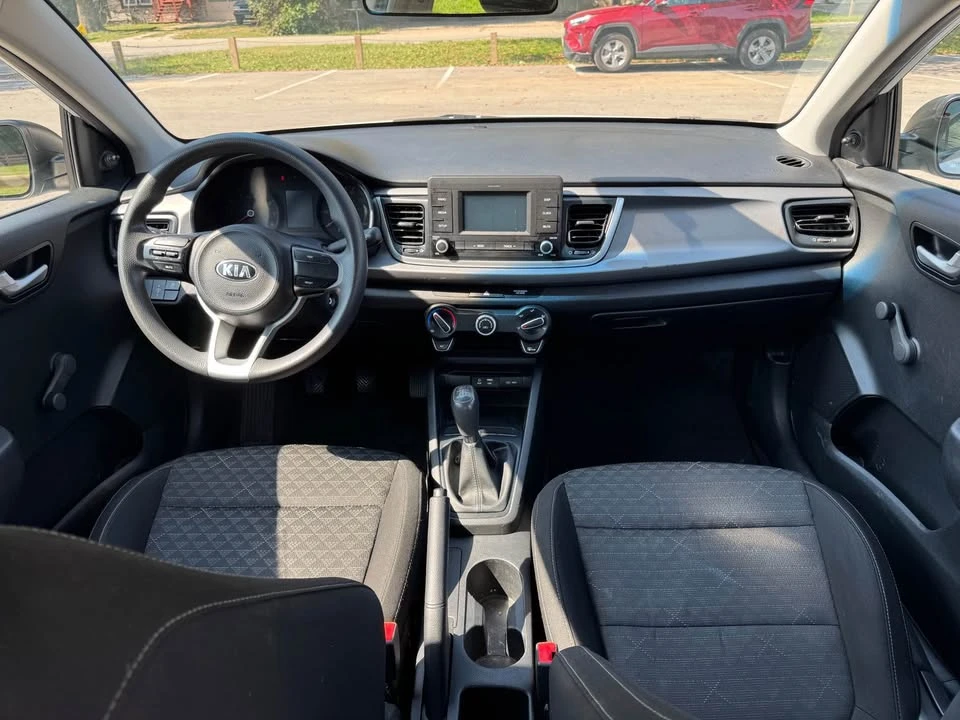 2018 Kia Rio - Image 14 of 17