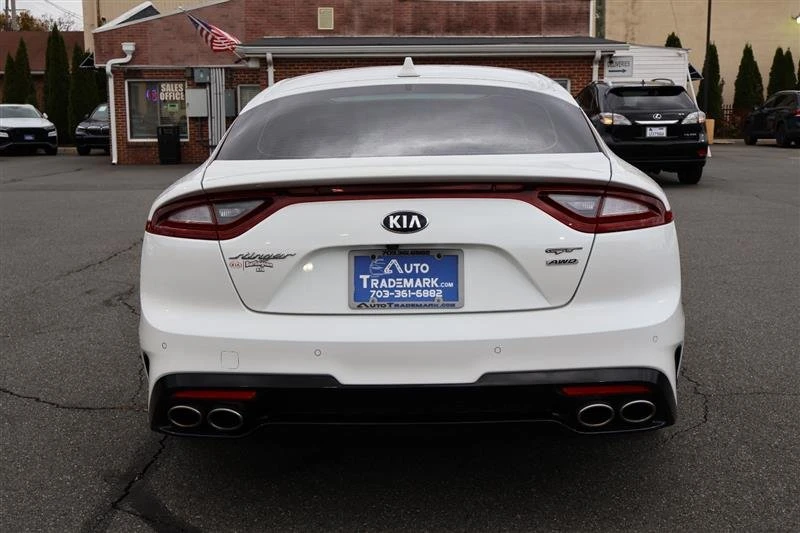 2018 Kia Stinger - Image 7 of 20