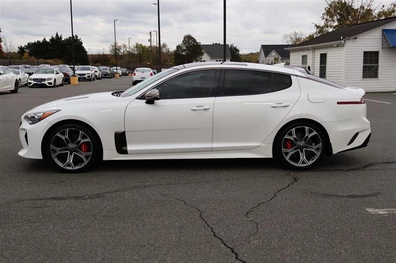 2018 Kia Stinger - Image 5 of 20