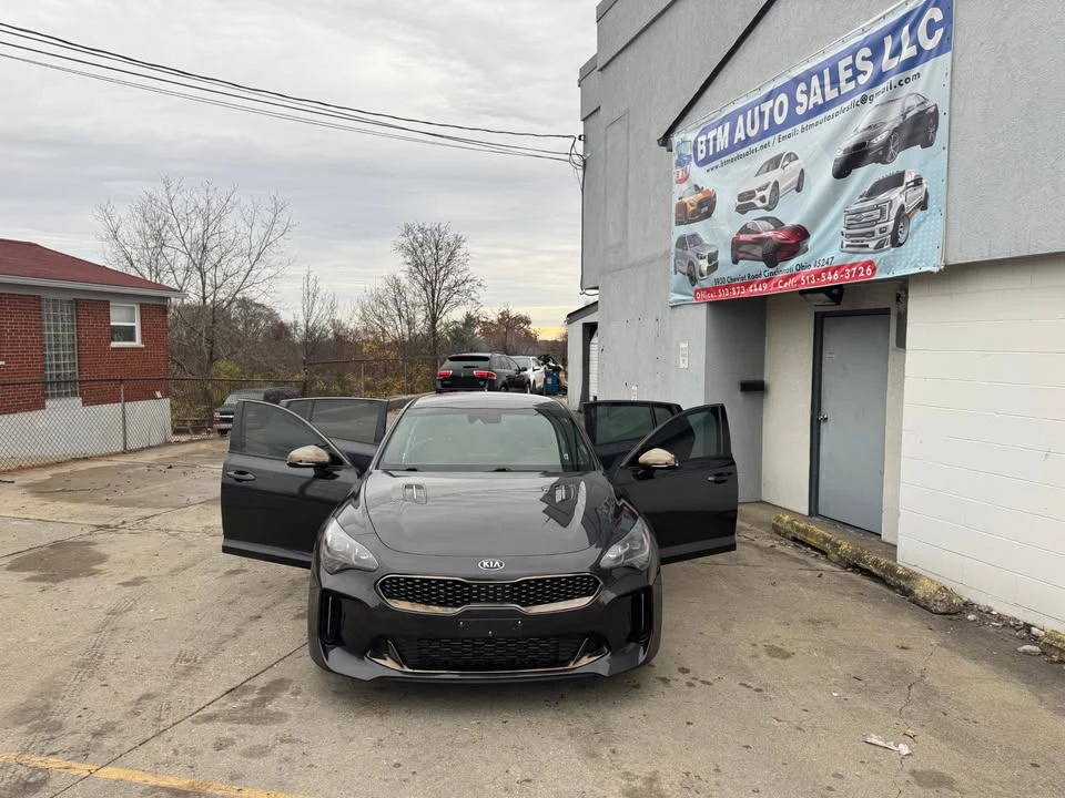 2018 Kia Stinger - Image 3 of 20