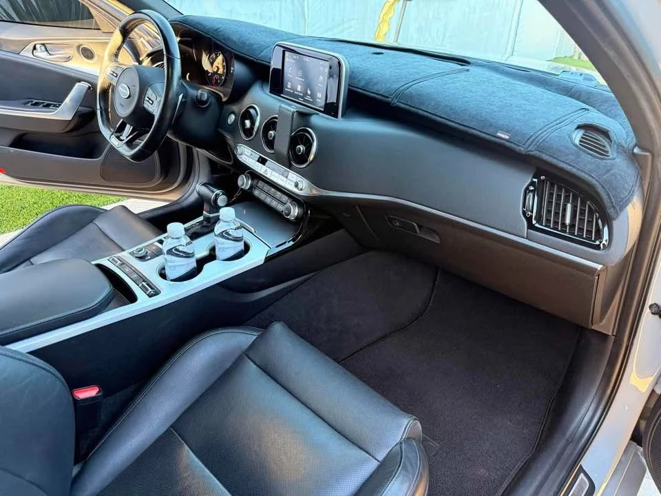 2018 Kia Stinger GT - Image 8 of 11