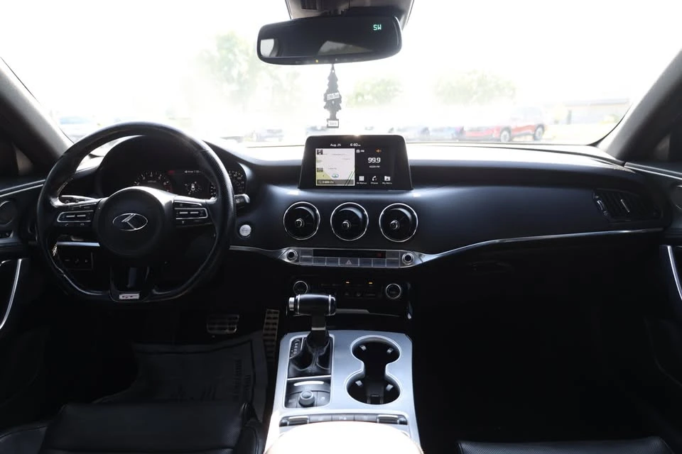 2018 Kia Stinger GT - Image 13 of 20