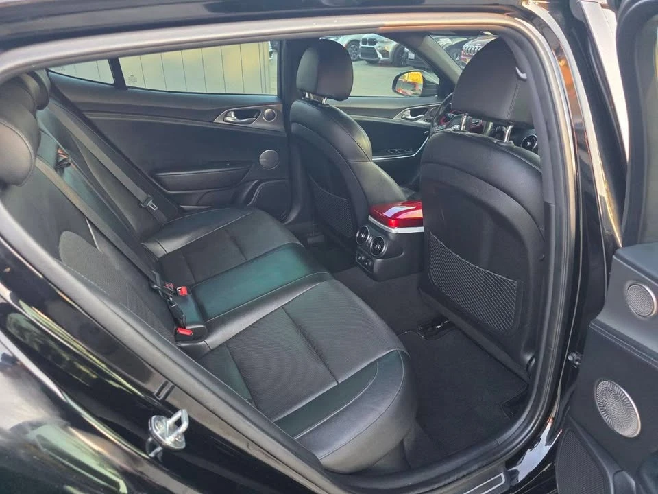 2018 Kia Stinger GT - Image 10 of 19