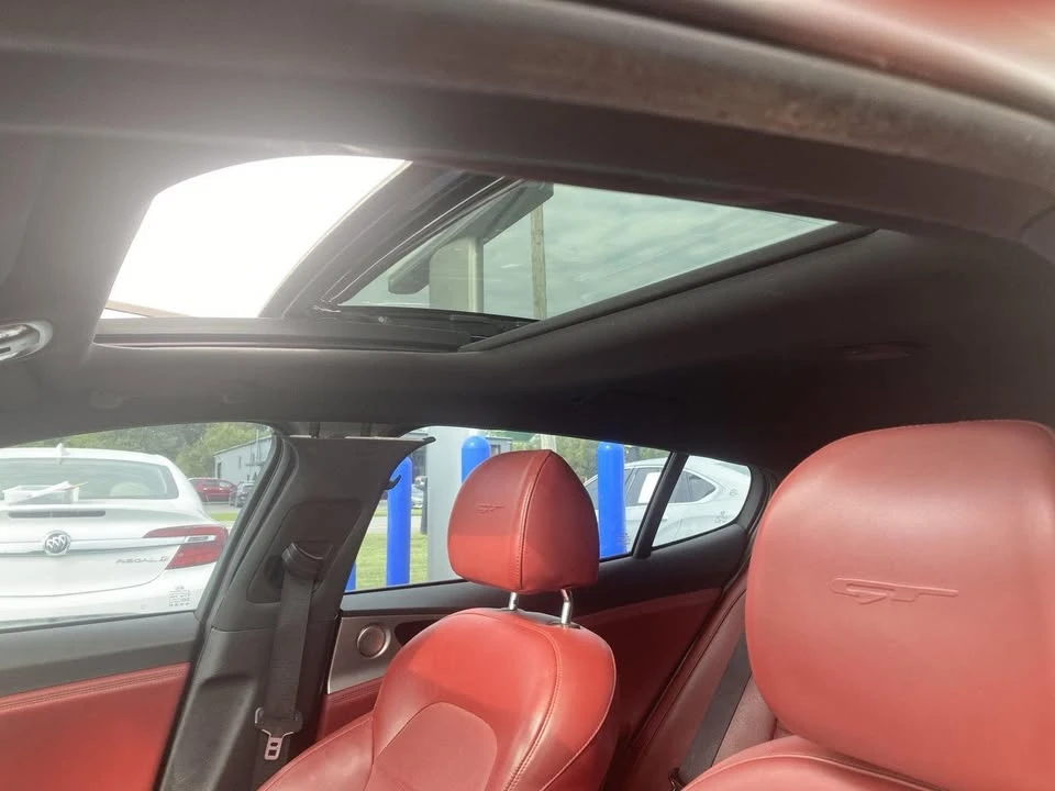 2018 Kia Stinger GT - Image 7 of 7