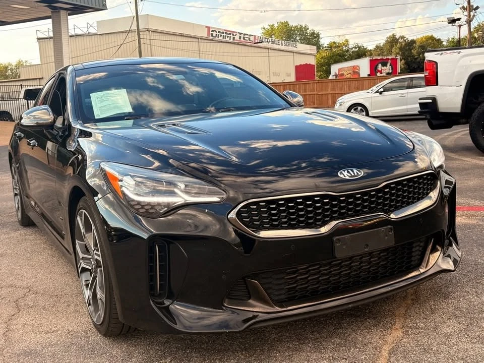 2018 Kia Stinger - Image 11 of 20