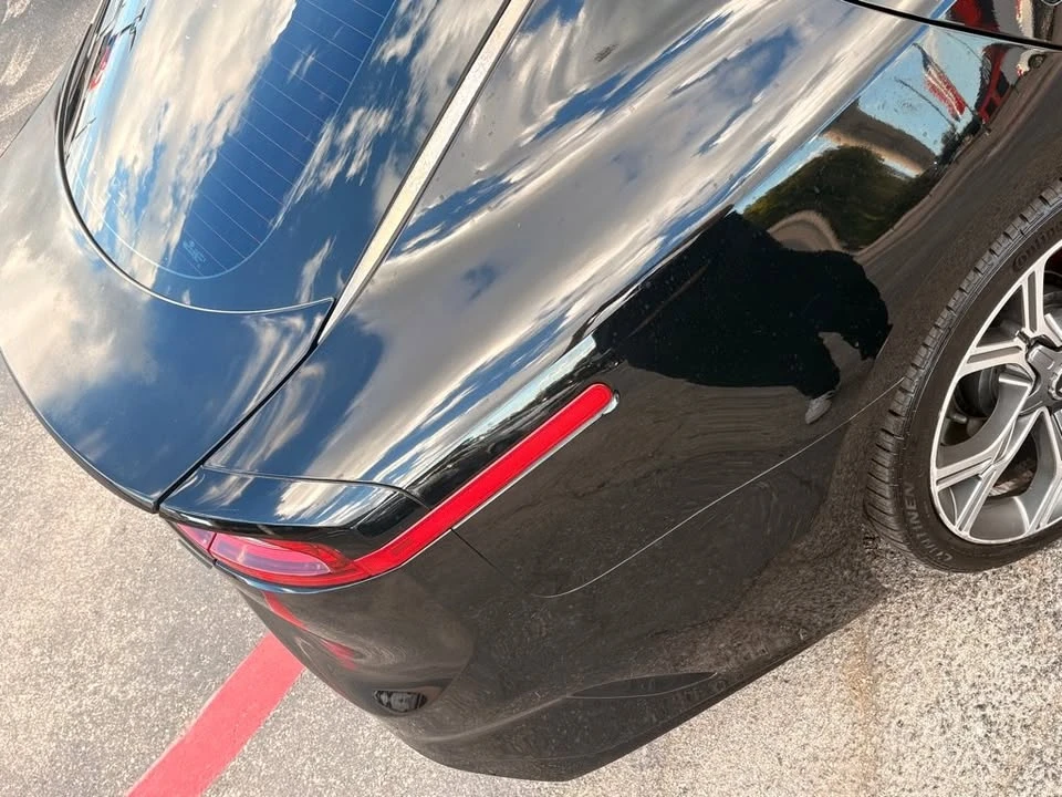 2018 Kia Stinger - Image 10 of 20