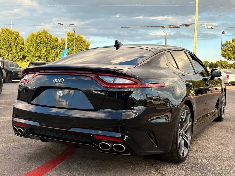 2018 Kia Stinger - Image 8 of 20