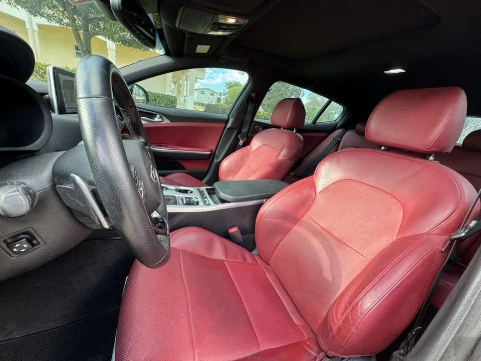 2018 Kia Stinger GT - Image 9 of 14