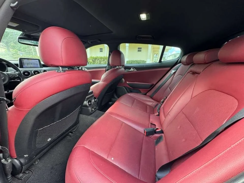 2018 Kia Stinger GT - Image 11 of 14