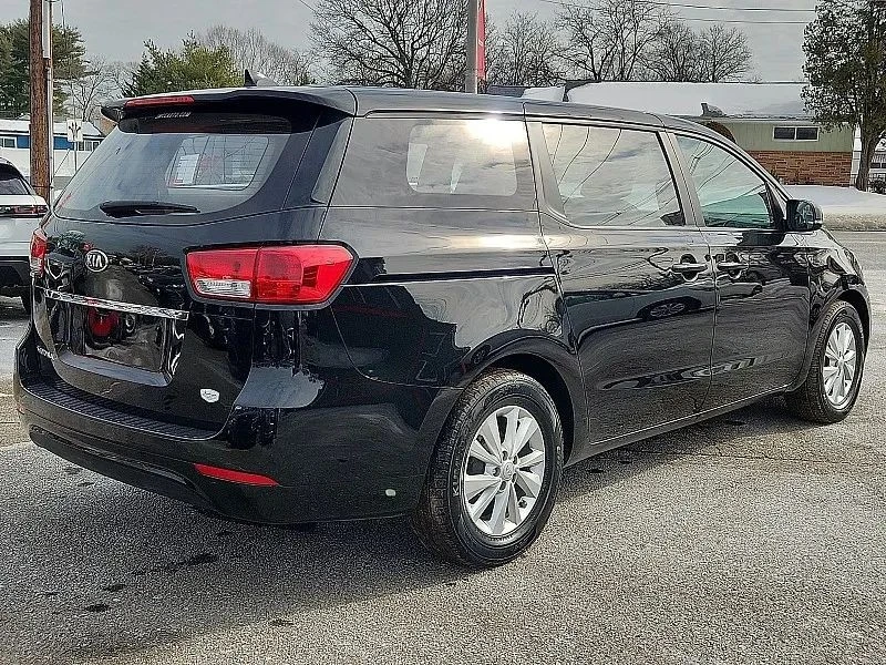 2018 Kia - Image 7 of 12