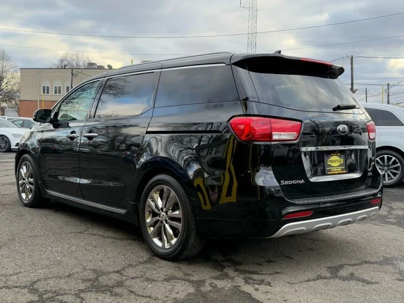 2018 Kia - Image 4 of 12