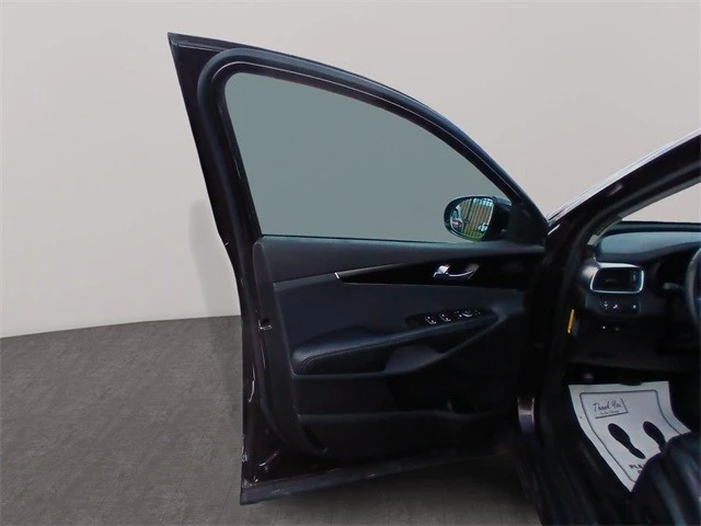 2018 Kia Sorento - Image 11 of 12