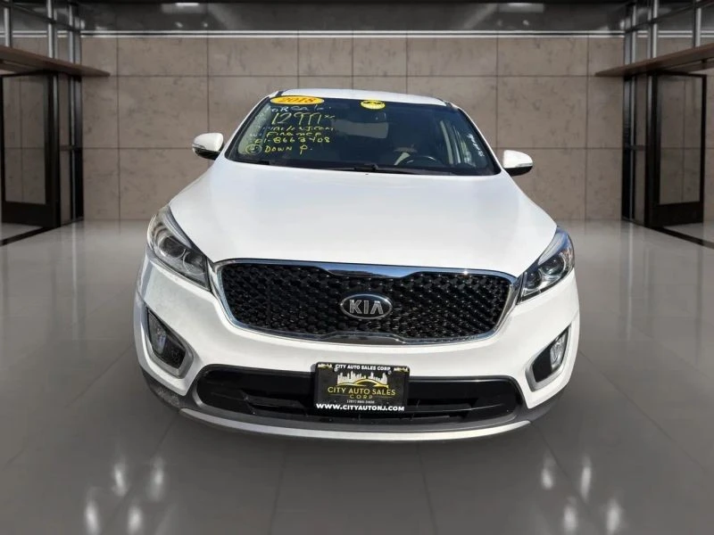 2018 Kia Sorento - Image 3 of 12