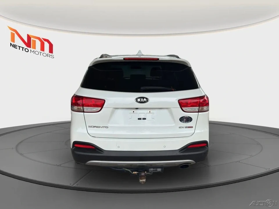 2018 Kia Sorento - Image 4 of 21