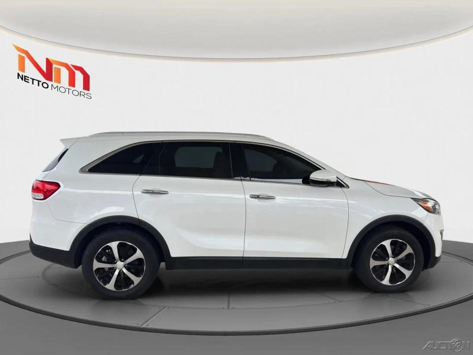 2018 Kia Sorento - Image 6 of 21