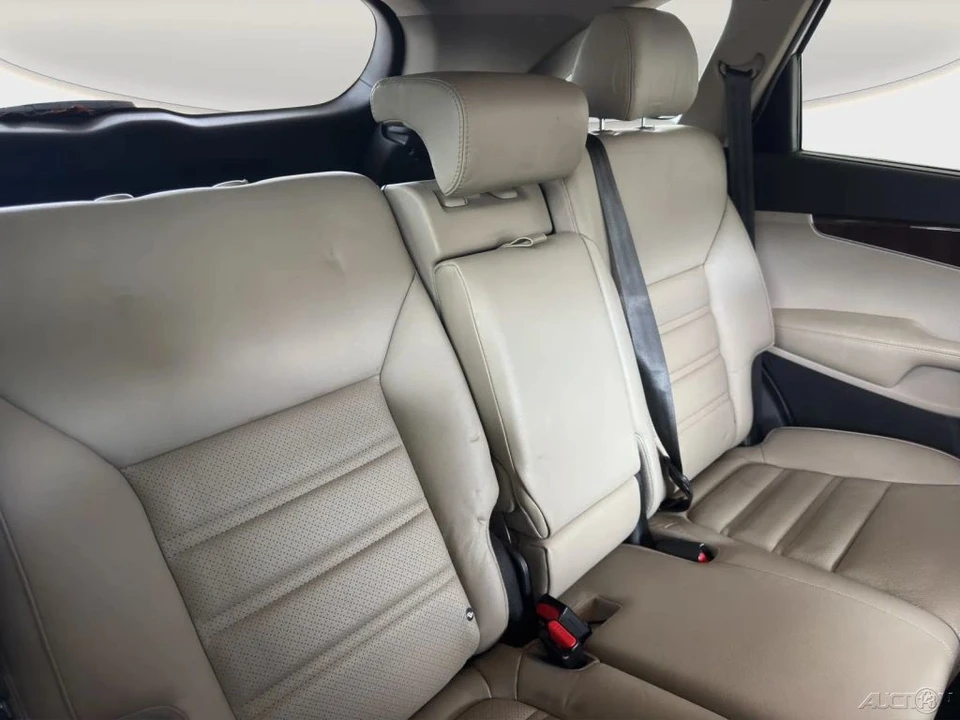 2018 Kia Sorento - Image 20 of 21