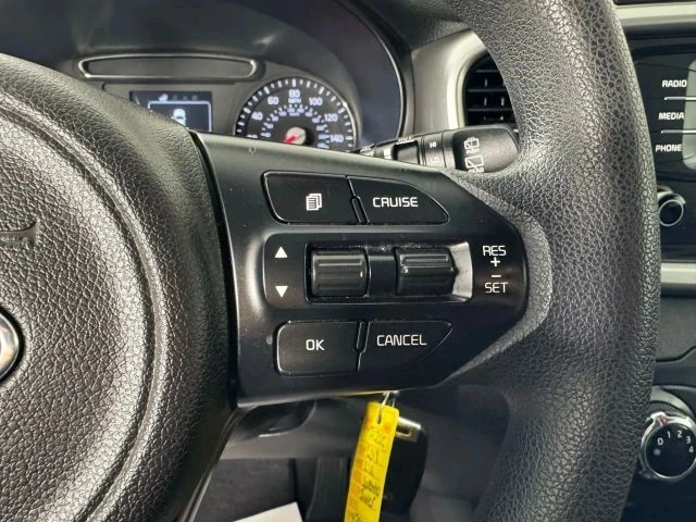 2018 Kia Sorento - Image 16 of 21