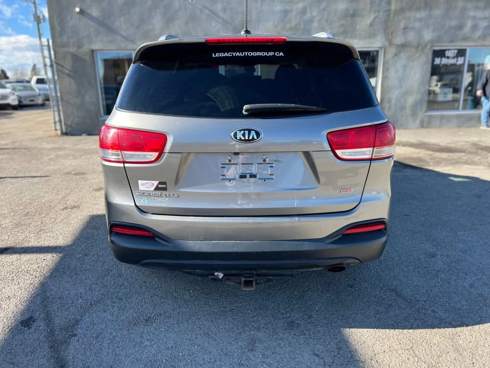 2018 Kia Sorento - Image 6 of 20