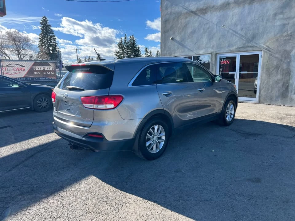 2018 Kia Sorento - Image 5 of 20