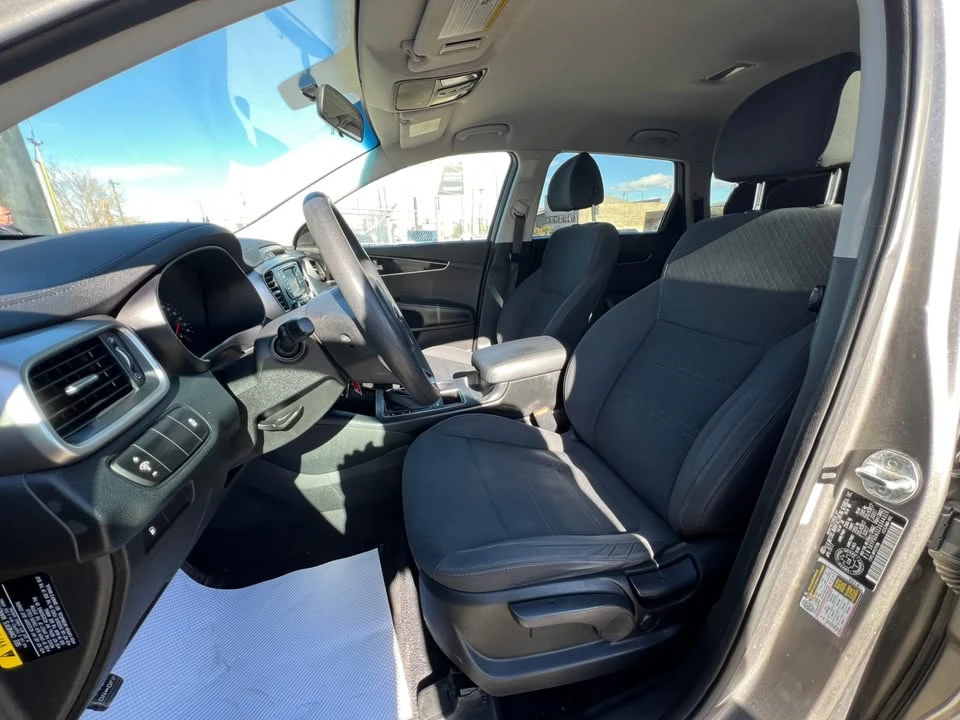 2018 Kia Sorento - Image 14 of 20