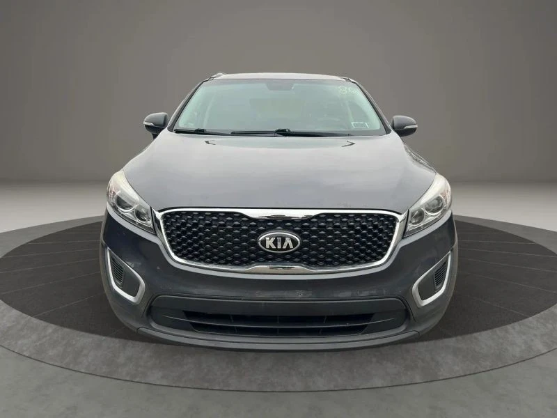 2018 Kia Sorento - Image 2 of 12