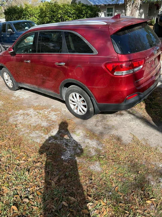 2018 Kia Sorento - Image 4 of 15