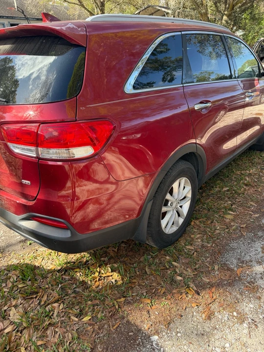 2018 Kia Sorento - Image 6 of 15