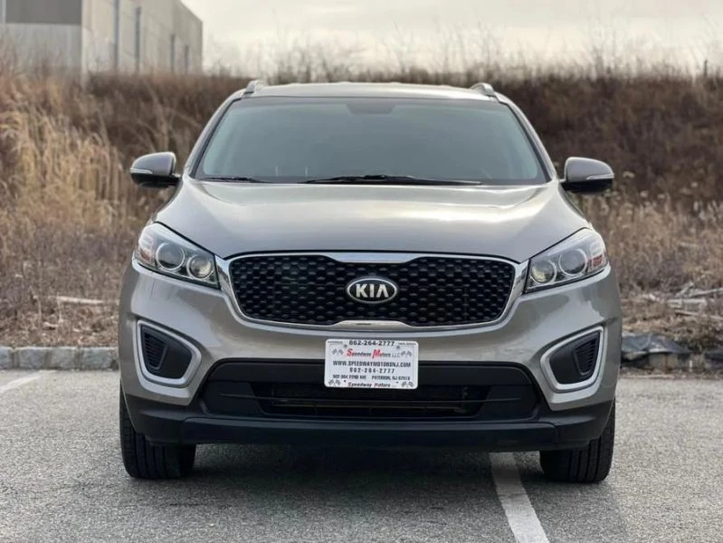 2018 Kia Sorento - Image 3 of 12