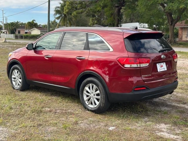 2018 Kia Sorento - Image 6 of 21