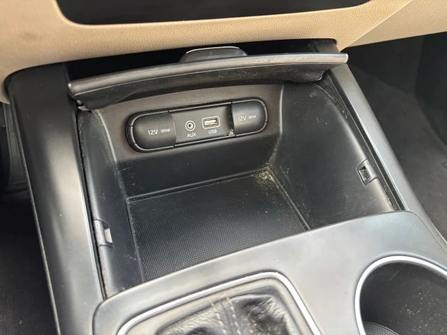 2018 Kia Sorento - Image 19 of 21