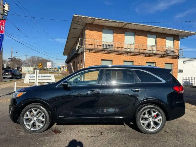 2018 Kia Sorento - Image 10 of 12
