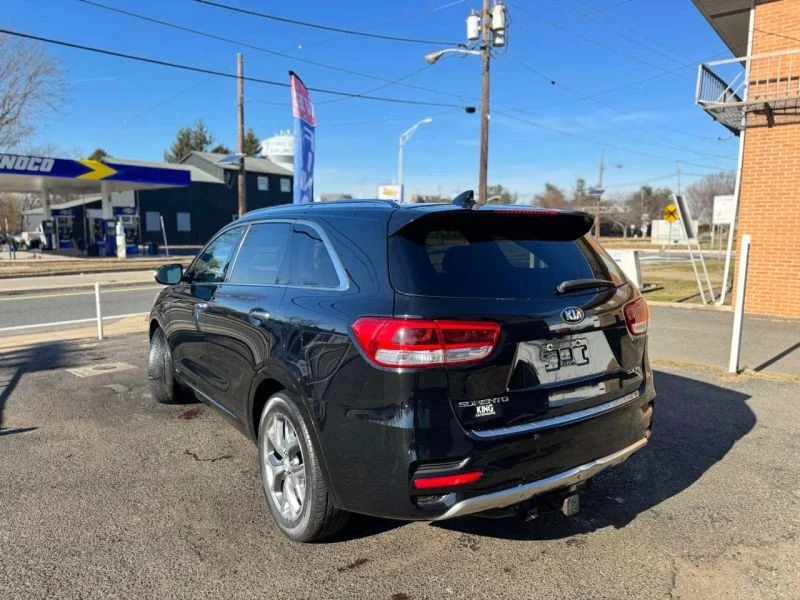 2018 Kia Sorento - Image 11 of 12
