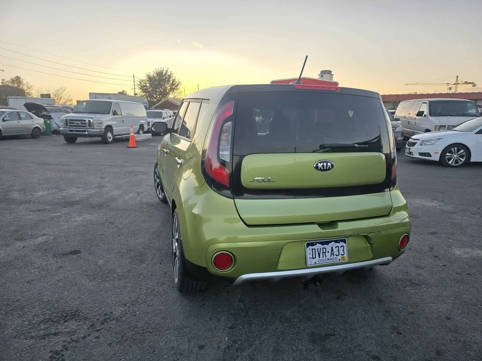 2018 Kia Soul - Image 2 of 9