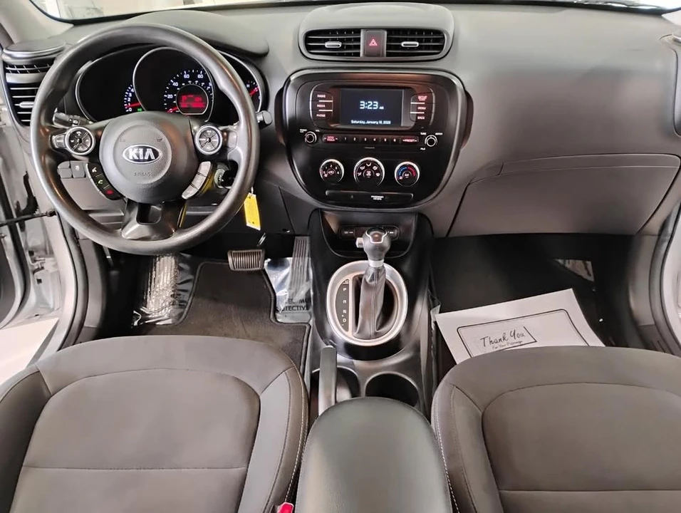 2018 Kia Soul - Image 17 of 20