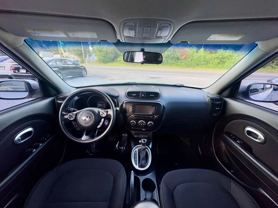 2018 Kia Soul - Image 10 of 16