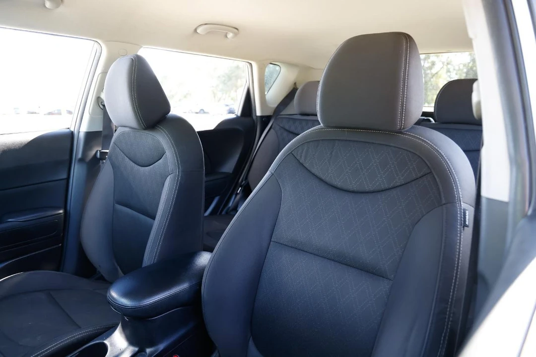 2018 Kia Soul - Image 6 of 12