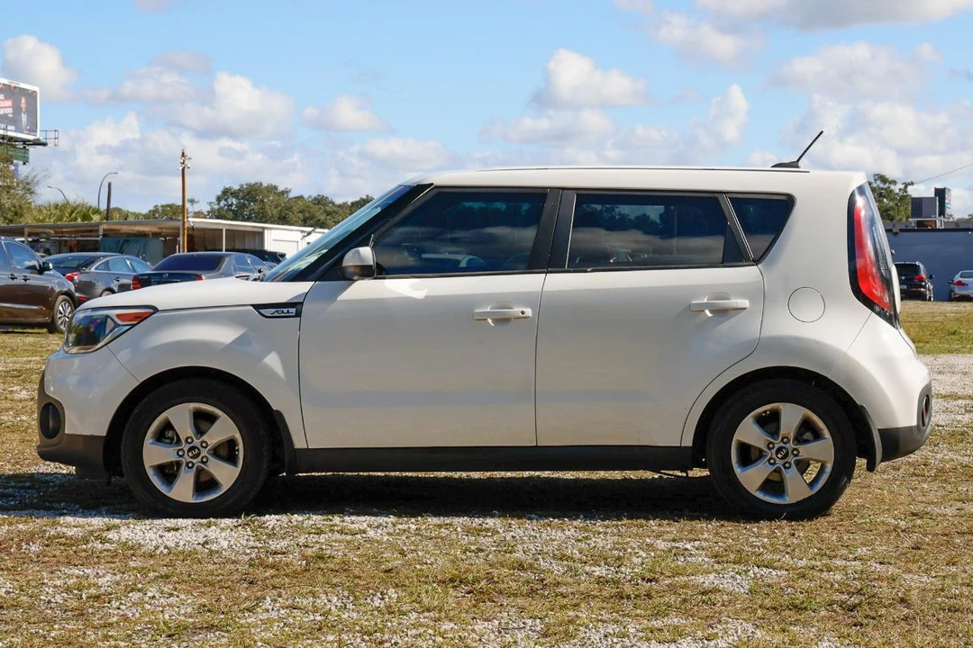 2018 Kia Soul - Image 3 of 12