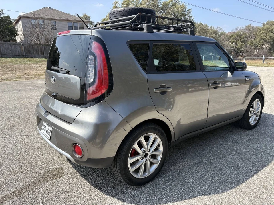 2018 Kia Soul - Image 5 of 21