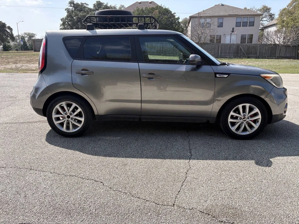 2018 Kia Soul - Image 4 of 21