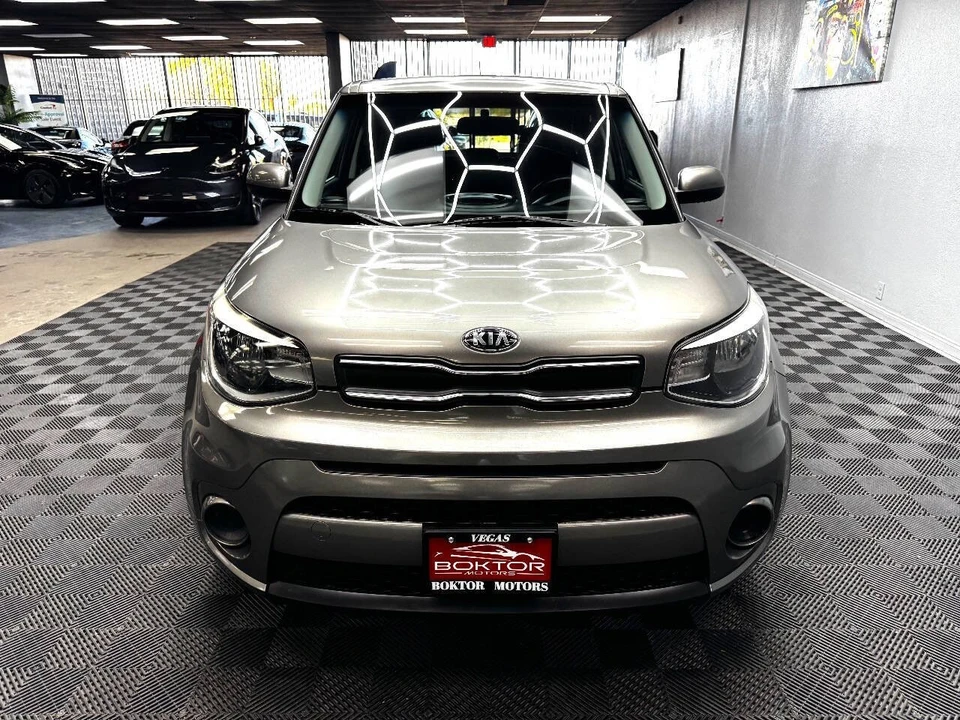 2018 Kia Soul - Image 5 of 12