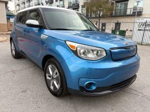 2018 Kia Soul - Image 2 of 2