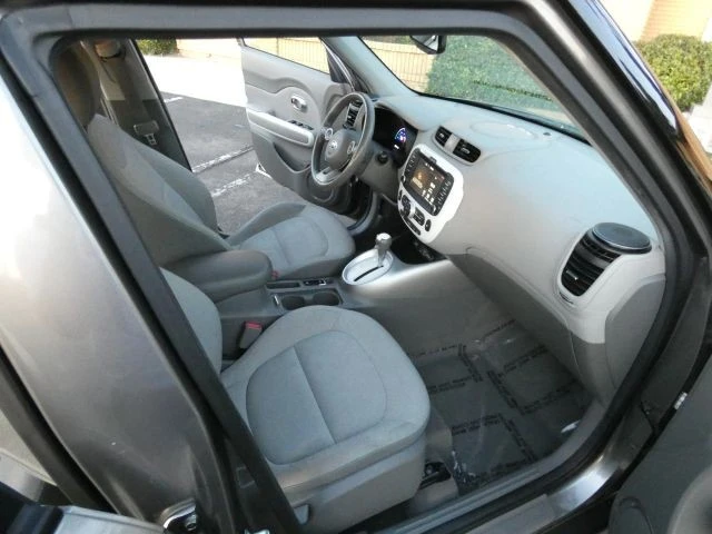 2018 Kia Soul - Image 20 of 21