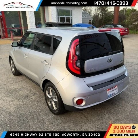 2018 Kia Soul - Image 6 of 17