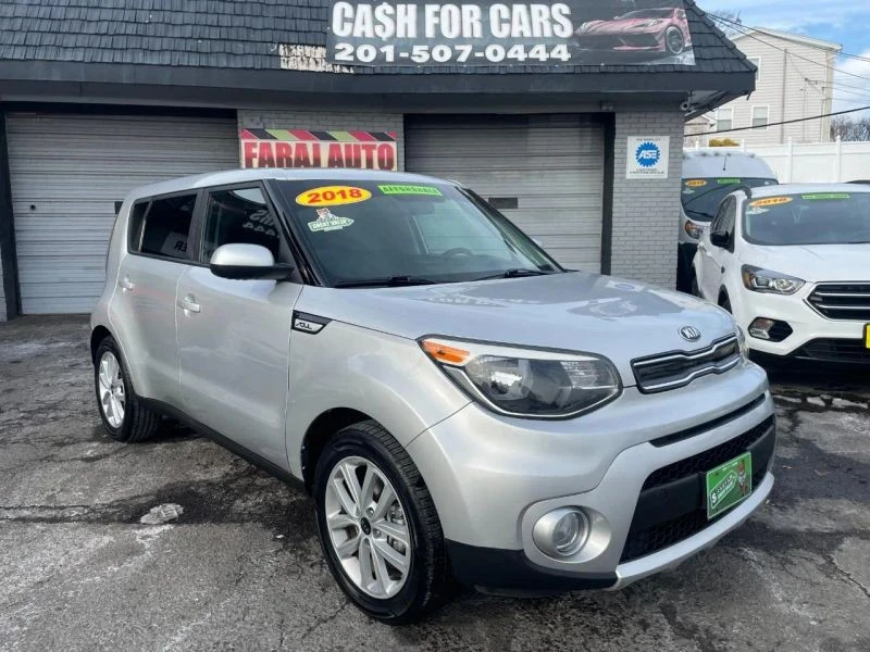 2018 Kia Soul - Image 3 of 12