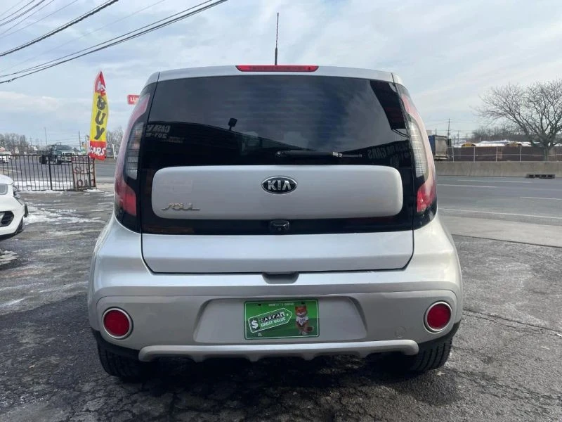 2018 Kia Soul - Image 7 of 12