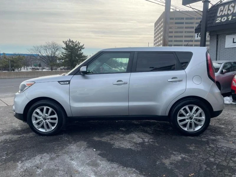 2018 Kia Soul - Image 4 of 12